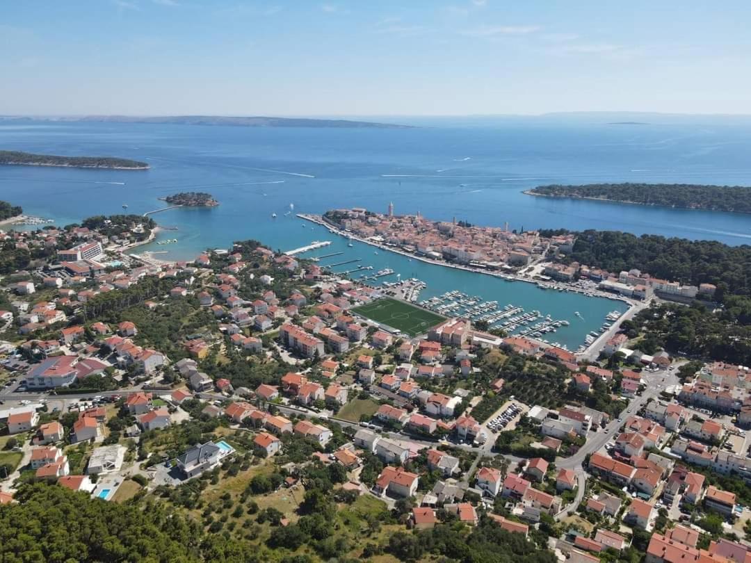 Apartman Belisima Deluxe Supetarska Draga Exteriér fotografie