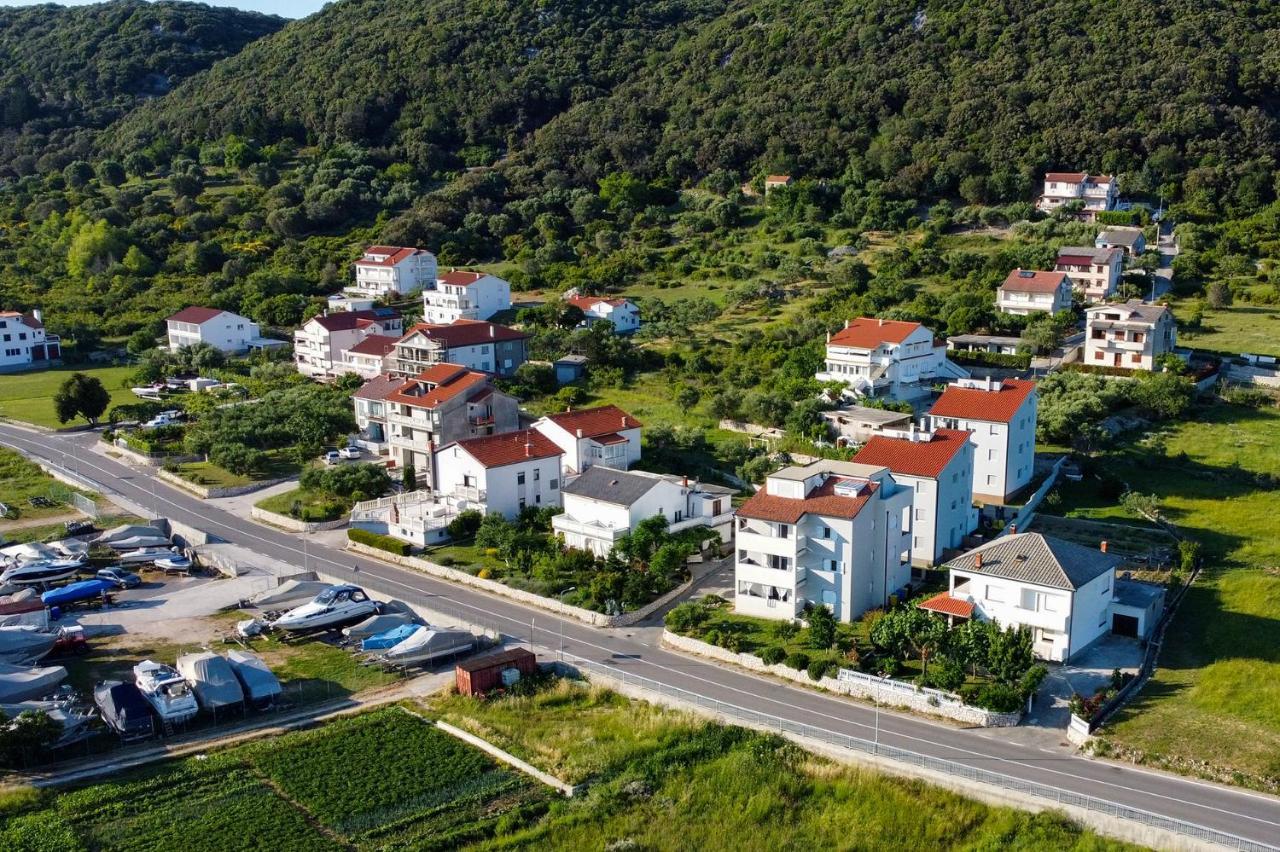 Apartman Belisima Deluxe Supetarska Draga Exteriér fotografie
