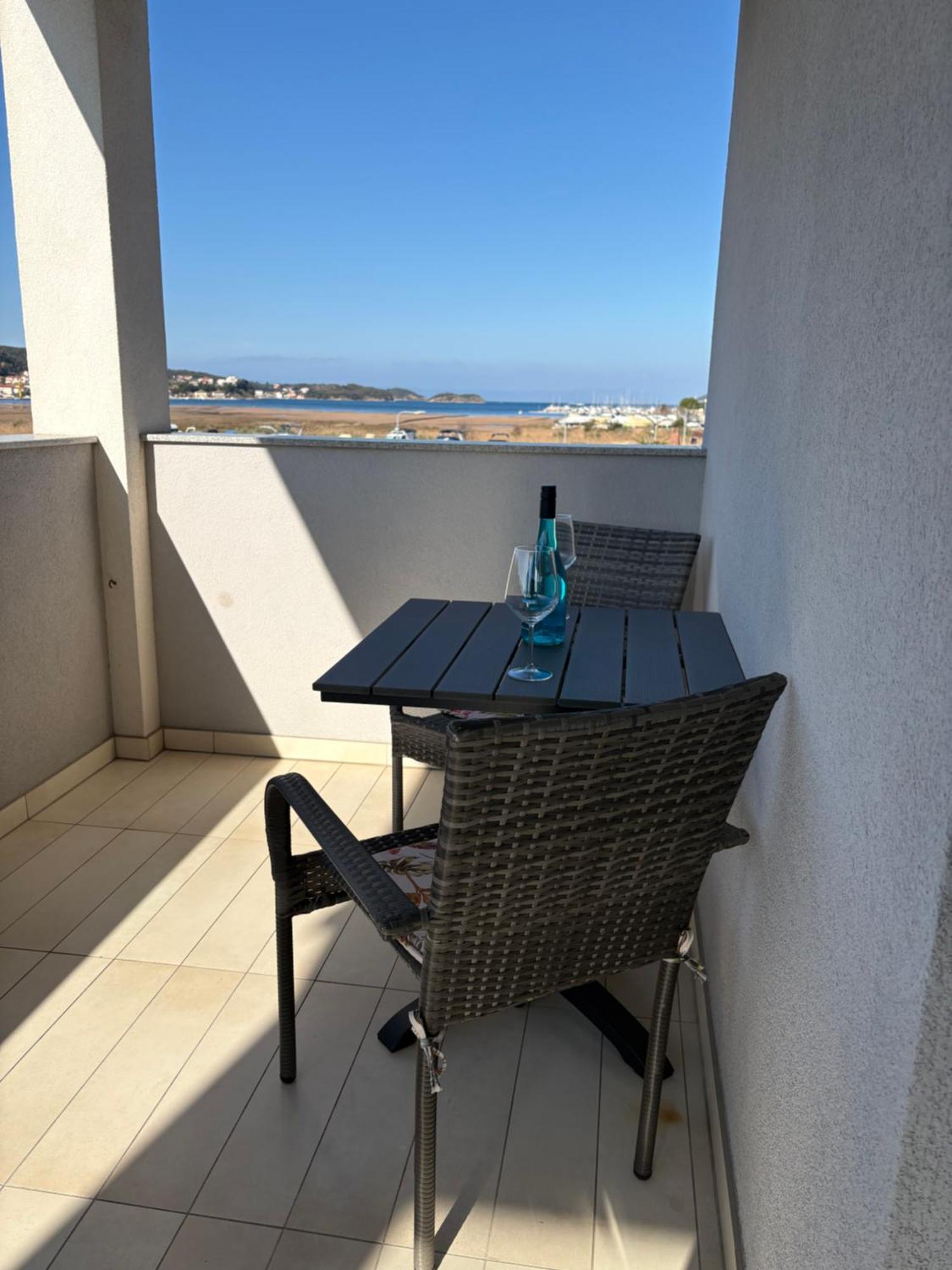 Apartman Belisima Deluxe Supetarska Draga Exteriér fotografie